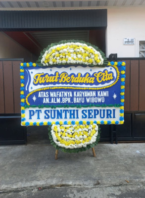 Papan Bunga Duka di Pasehkidul